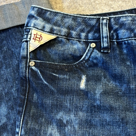 Harley-Davidson Cuffed and Cropped Jeans. Size 29. - Picture 8 of 15